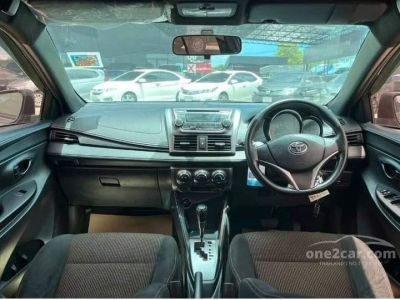 Toyota Yaris 1.2 E Hatchback A/T ปี 2016 รูปที่ 8